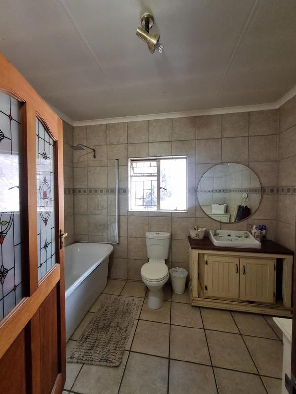 4 Bedroom Property for Sale in Meyerhof Free State